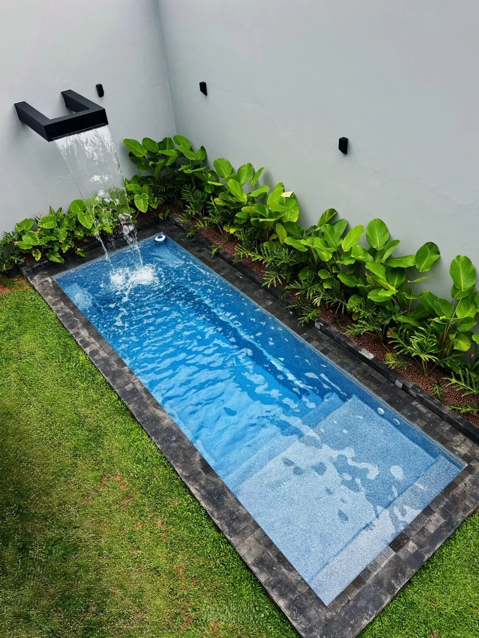 Fiberglass pool ocean gray color