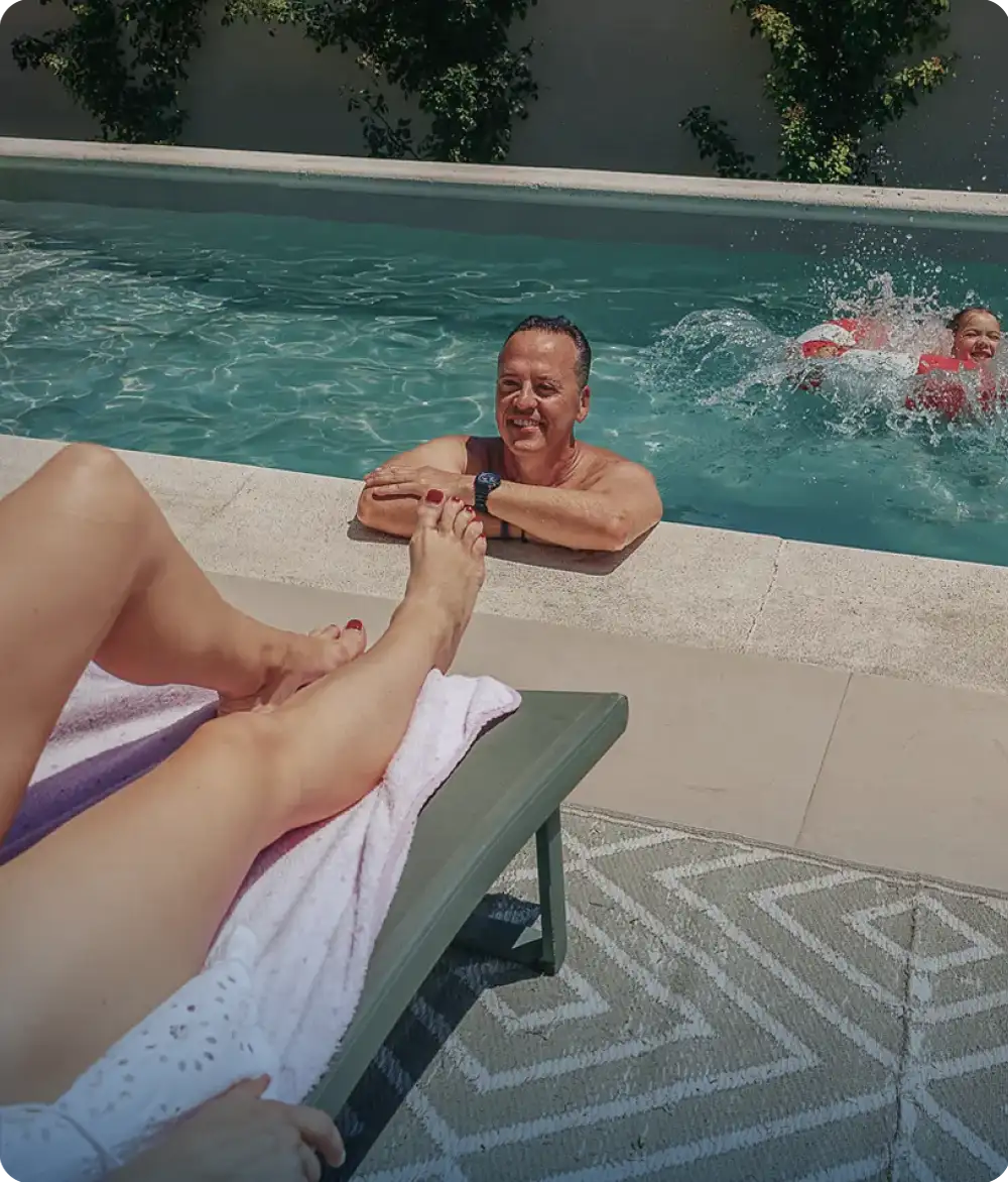 Granita™ pool