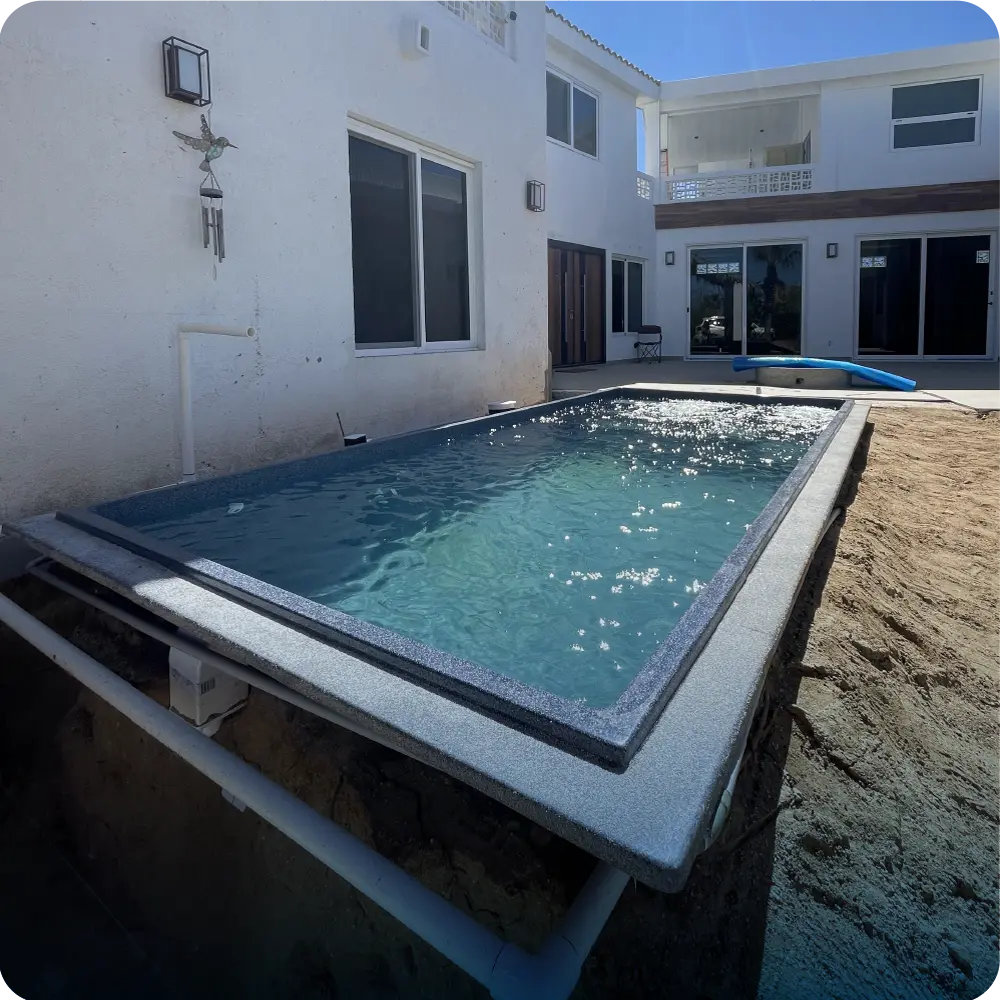 Fiber pool installed in Mexico City — unstable terrain