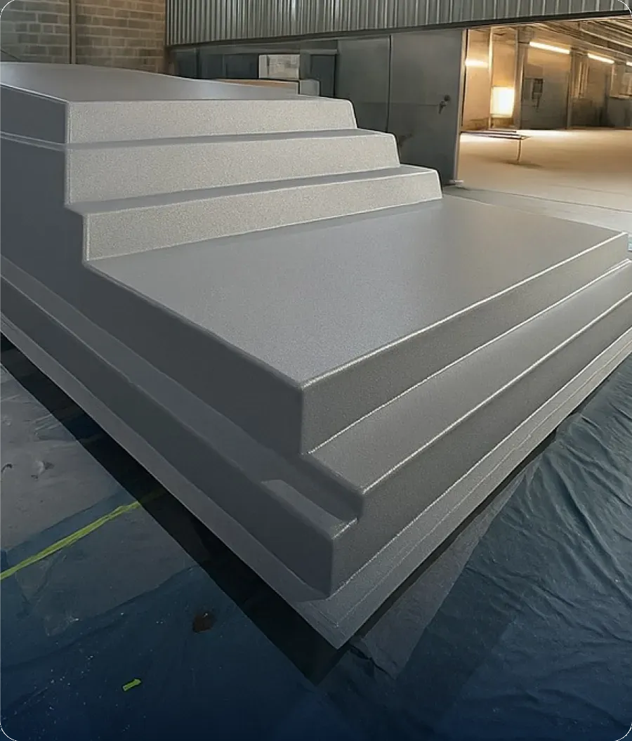 Mold preparation on a Fiber pool
