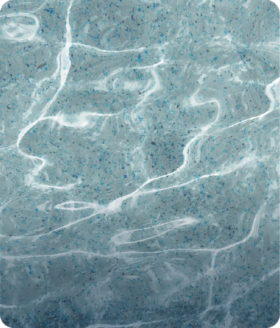 Ocean Gray Platinum color — Granita™ pool water